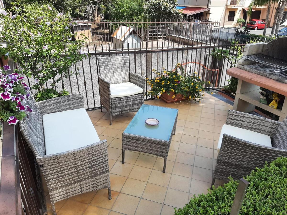 Casa Vacanze Etna Cocus Santa Venerina Ngoại thất bức ảnh